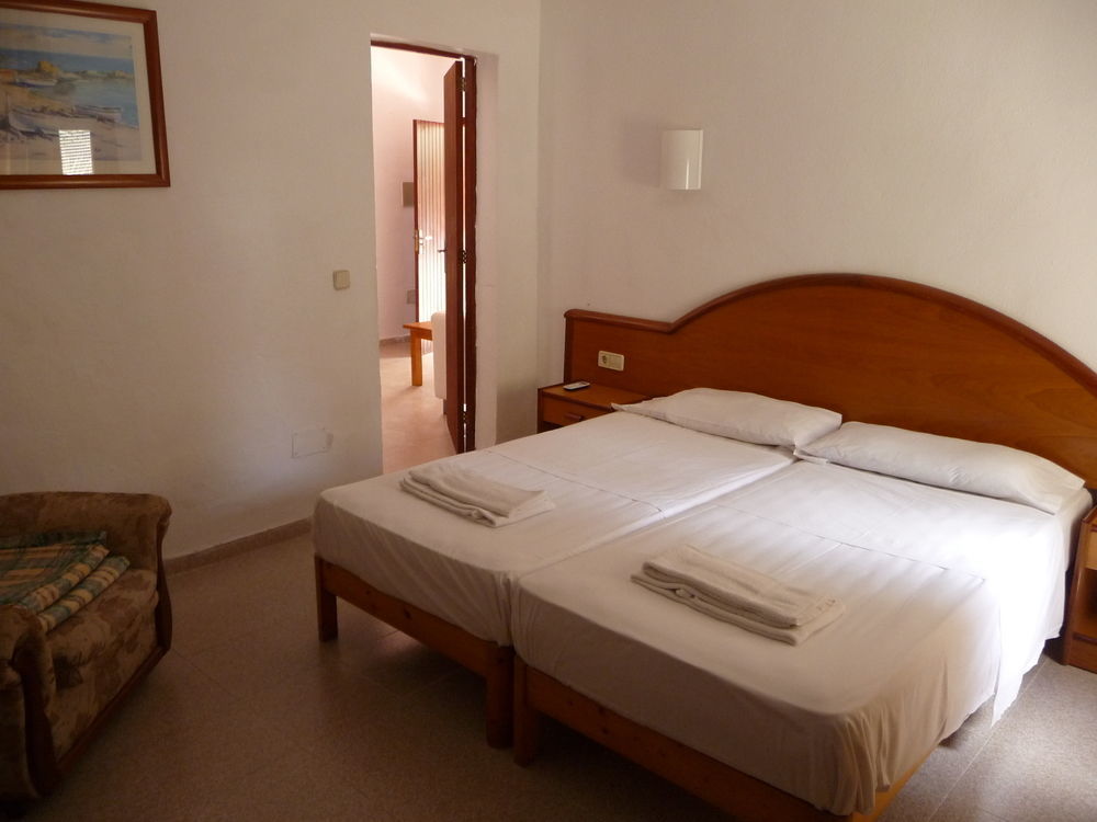Apartamentos Osa Menor Кала де Ор Экстерьер фото